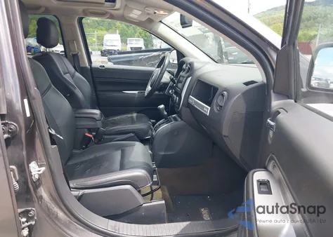 2017 Jeep Compass High Altitude 4X4 z USA, uszkodzony, nr VIN 1C4NJDEB0HD188771